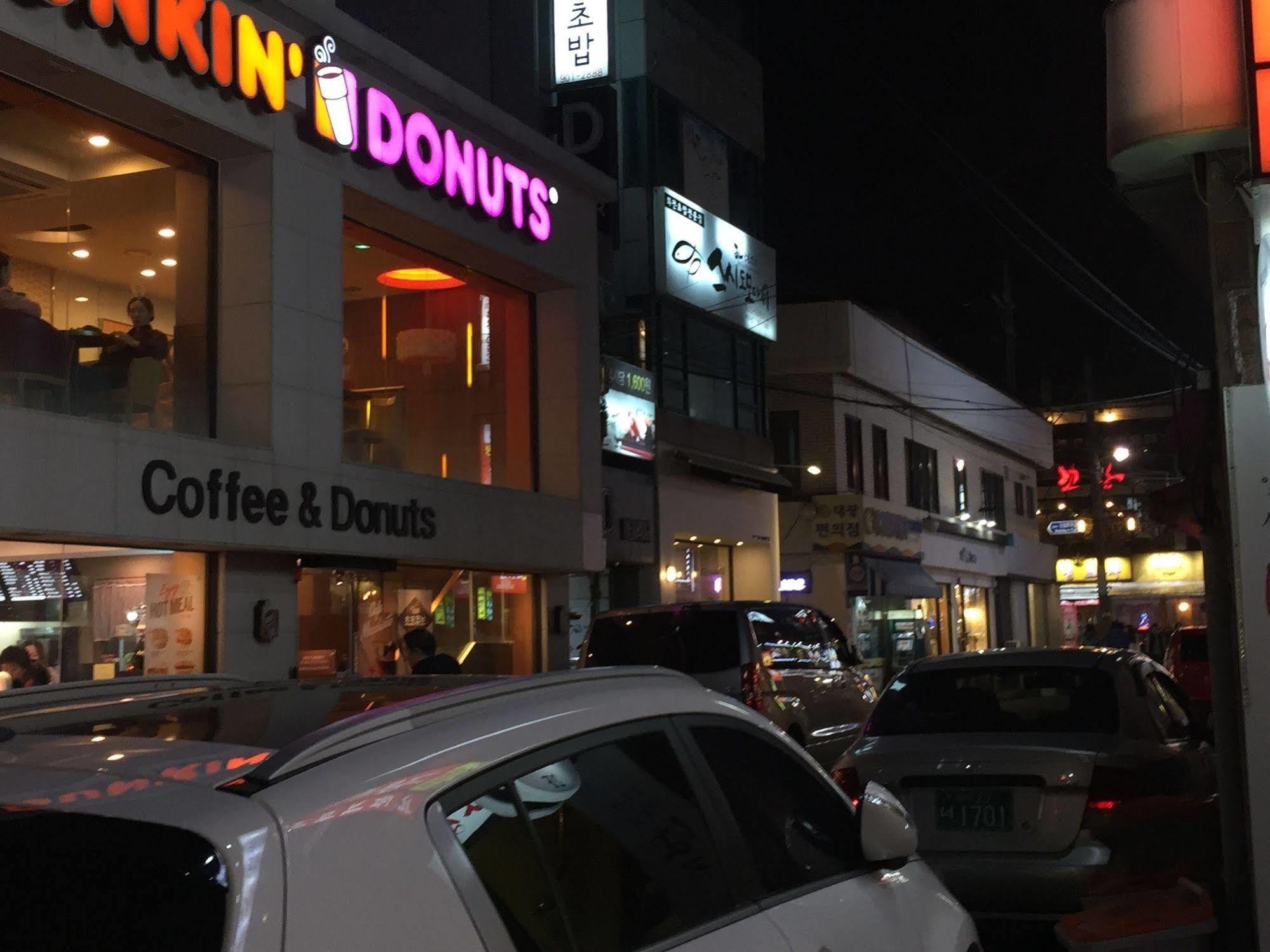 Backpackers In Jeju City Center Exterior foto