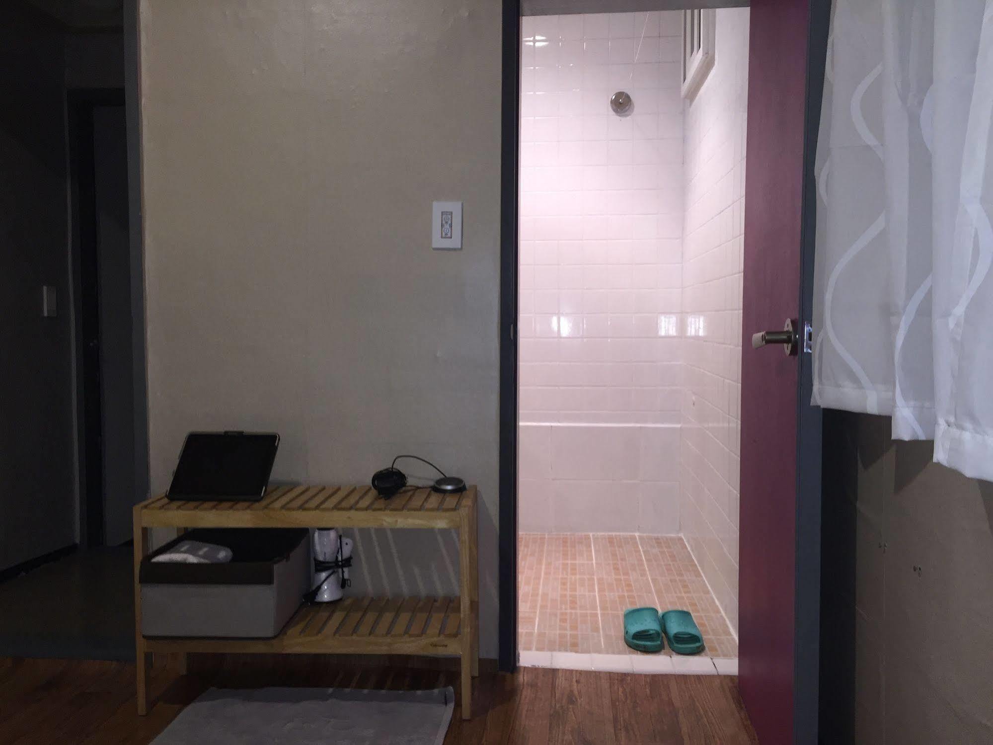 Backpackers In Jeju City Center Exterior foto